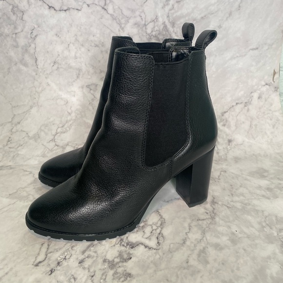 Antonio Melani Women's High Ankle Boots Black Leather Elastic Pull On 9M - Picture 7 of 9
